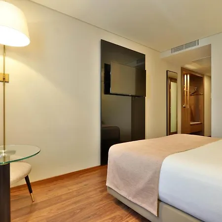 Turim Iberia 4* Lissabon